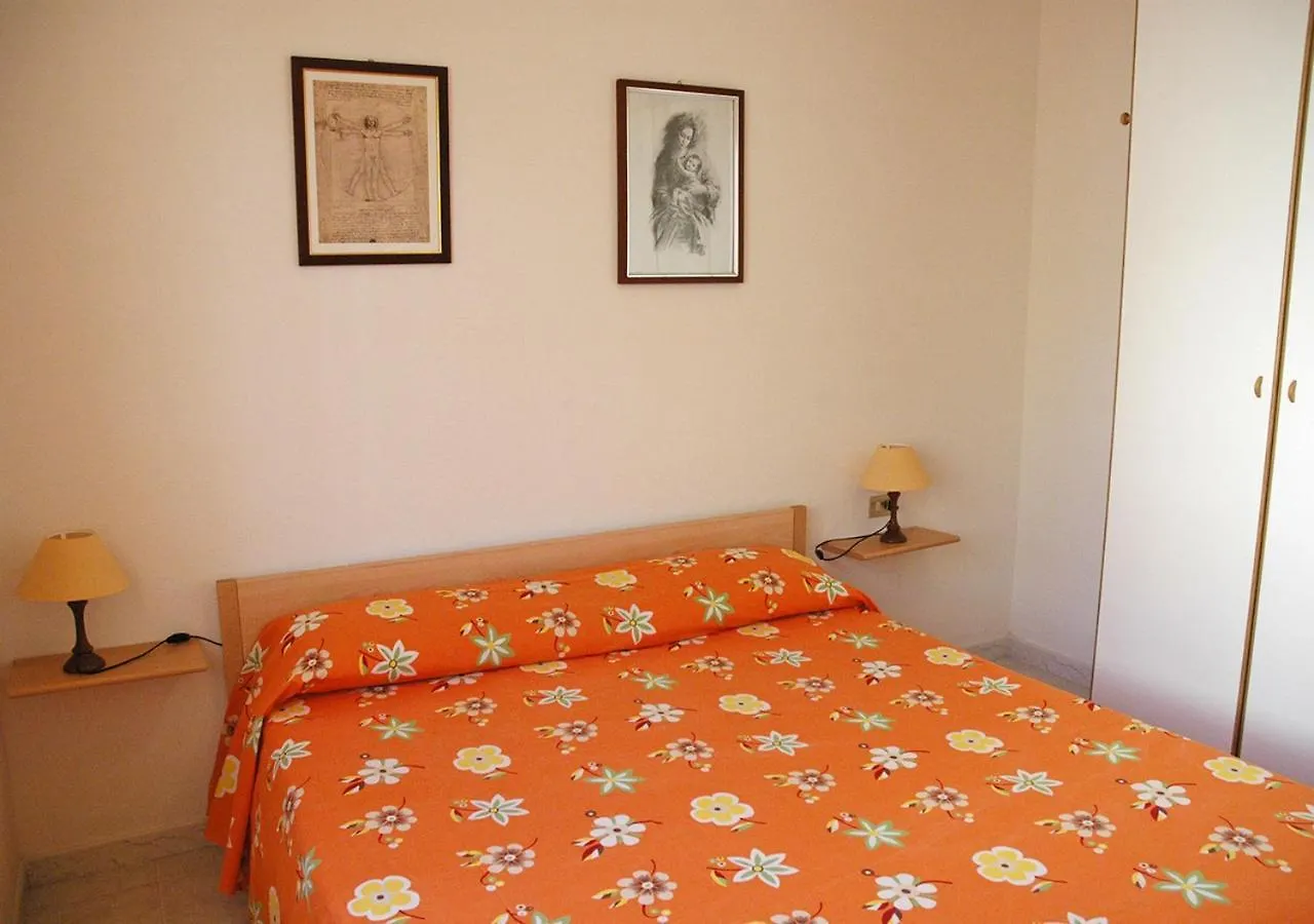Le Maree Casa Di Elena Hotel Porto Azzurro 0*,  Italy